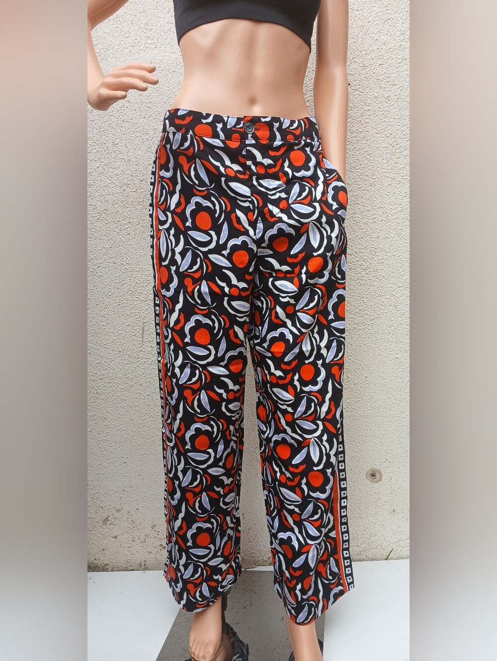 Anthropologie Women's Printed Wide Leg Crop Pants US 6 100% Lyocell Side Stripe